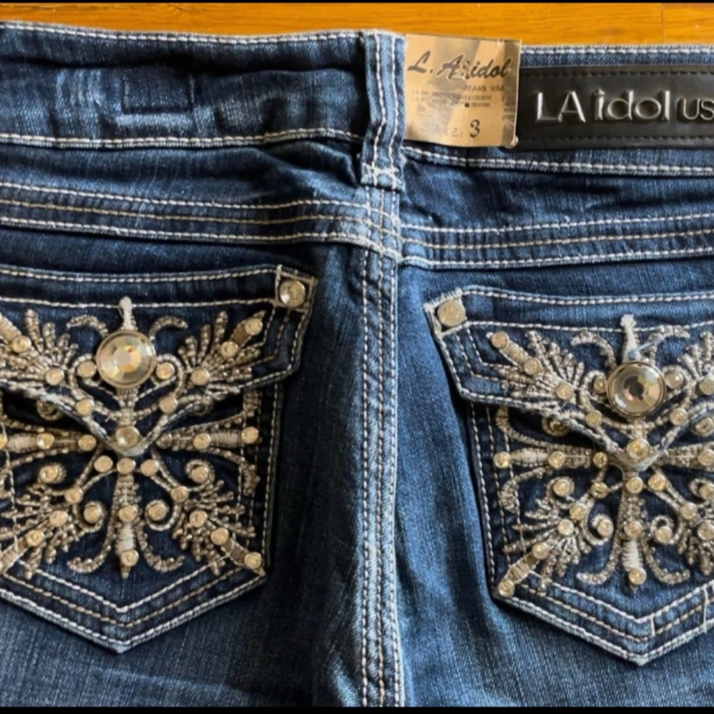 LA IDOL Jeans still new